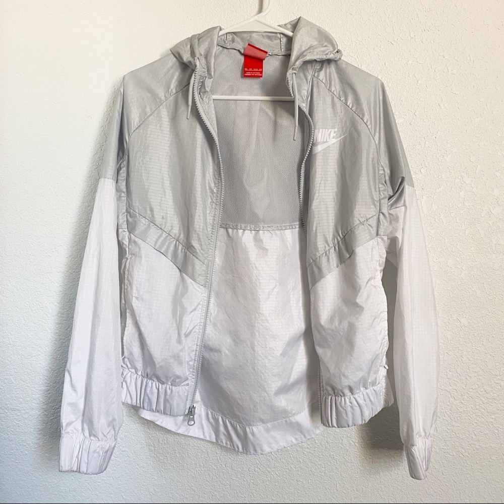 Nike windbreaker - Picture 1 of 10
